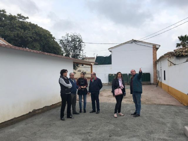 Visita a las actuaciones de renovación de la plaza de La Ermita y su entorno, en Puerto Lumbreras - 1, Foto 1