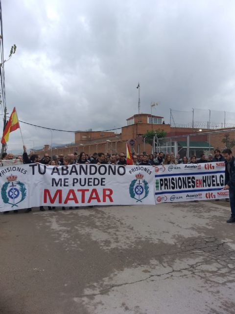 La plataforma CCOO, ACAIP, CSIF y UGT han desarrollado este fin de semana su tercera y cuarta jornada de huelga - 1, Foto 1