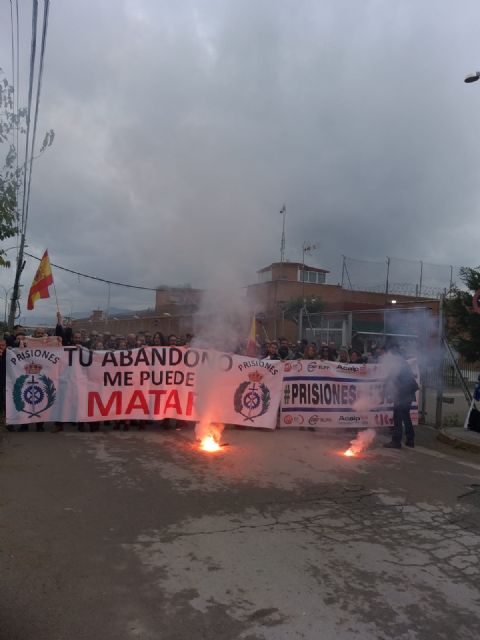 La plataforma CCOO, ACAIP, CSIF y UGT han desarrollado este fin de semana su tercera y cuarta jornada de huelga - 2, Foto 2