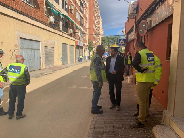 Comienzan las primeras pruebas para la instalación de un asfalto frío que reducirá la contaminación en Murcia - 1, Foto 1
