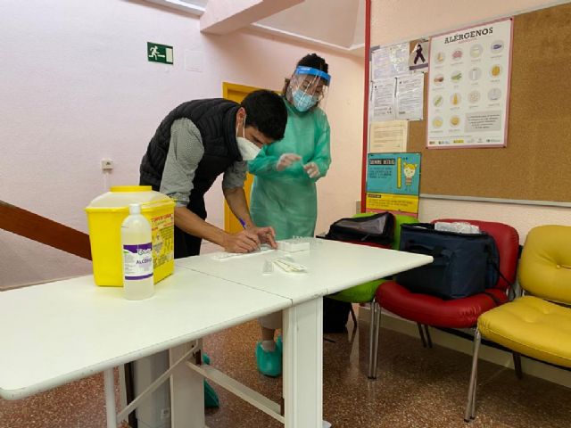 El personal de las siete Escuelas Infantiles del municipio se somete por segunda vez a las pruebas de detección del coronavirus - 2, Foto 2
