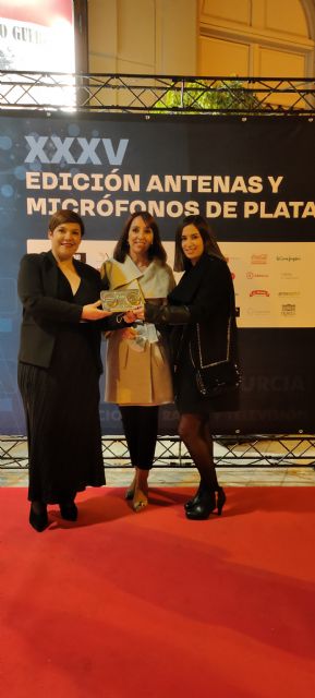 Mención especial a La Onda de Bullas en la Gala de Premios de la ARTV - 2, Foto 2