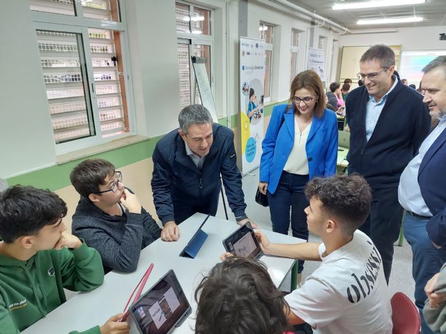 El IES Alcántara de Alcantarilla es el único centro educativo de la Región distinguido como centro Apple School - 3, Foto 3