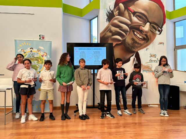 San Pedro del Pinatar celebra el Día Universal del Niño con un concurso de dibujo, talleres y charlas motivacionales - 1, Foto 1