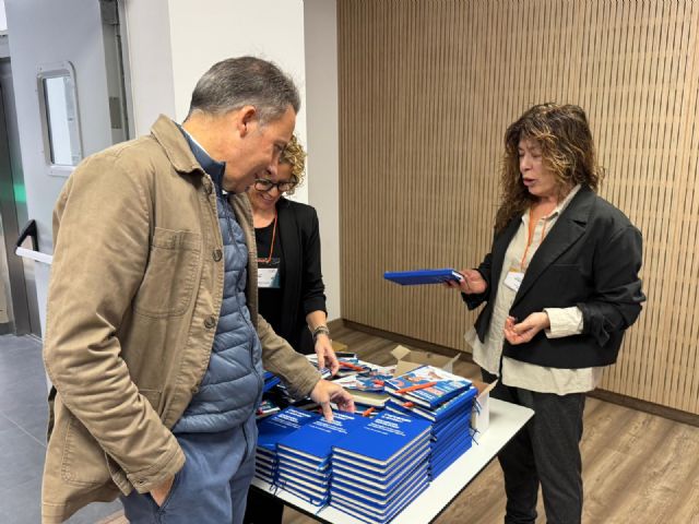 Cerca de 200 mayores del municipio se dan cita en la Jornada informativa sobre el proyecto Tecno Mayores en Lorca y sus pedanías - 4, Foto 4