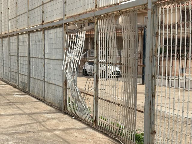 Giménez Gallo exige acabar con la marginación sistemática del gobierno de Arroyo a Los Barreros - 1, Foto 1