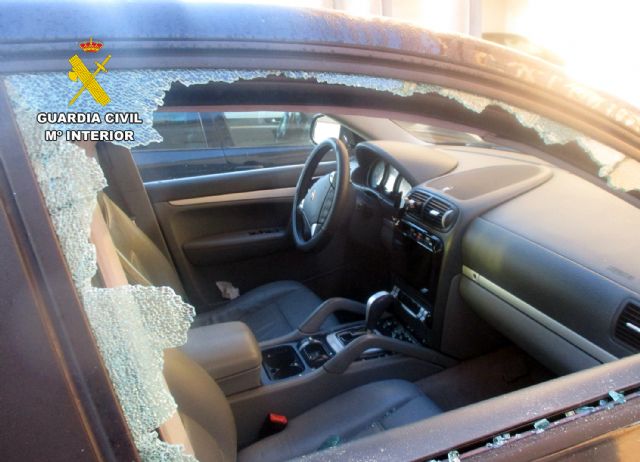 La Guardia Civil desmantela en San Javier un grupo delictivo juvenil dedicado a la comisión de delitos contra el patrimonio - 2, Foto 2