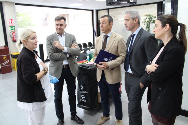 San Pedro del Pinatar mejora la limpieza de colegios, edificios e instalaciones municipales - 2, Foto 2