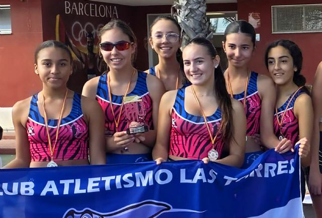 La escuela del Atletismo Las Torres brilla en los campeonatos regionales con un oro y una plata - 1, Foto 1