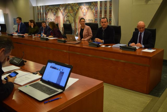 Javier Iniesta : PSOE y Podemos demuestran con las enmiendas parciales su ausencia de ideas y propuestas - 1, Foto 1