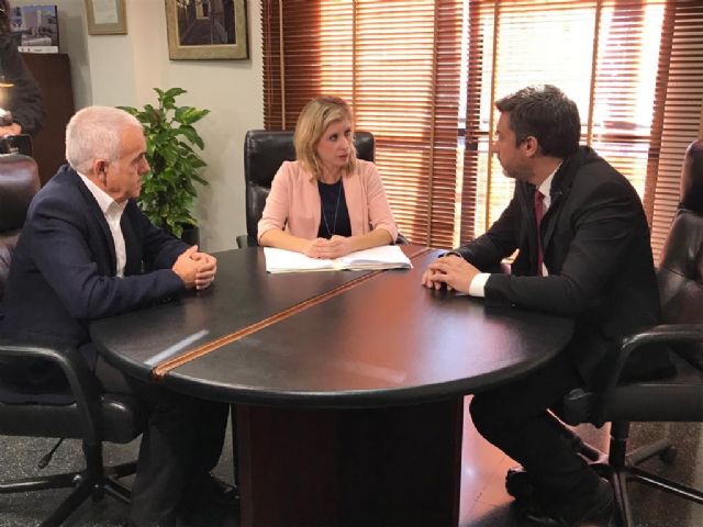 López Pagán: La corrupción y el despilfarro de los gobiernos del PP han llevado a la Región a la ruina - 1, Foto 1