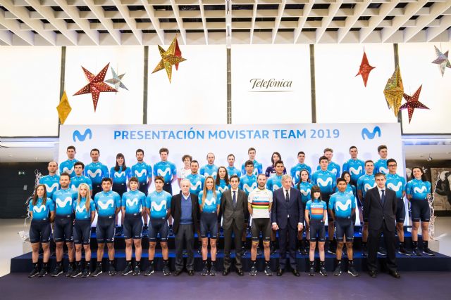 Los equipos masculino y femenino patrocinados por Movistar viven en la sede central de Telefónica en Madrid la puesta de largo de su 40ª temporada - 2, Foto 2