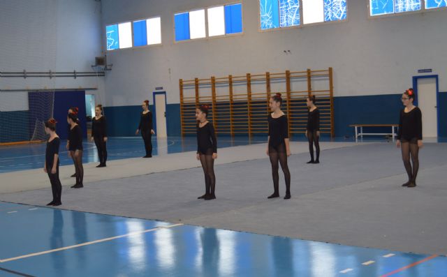 Gran exhibición navideña de gimnasia en Las Torres de Cotillas - 2, Foto 2