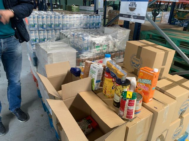 El Servicio de Limpieza y Gestión de Residuos dona más de 1.400 kilos de productos al Banco de Alimentos del Segura - 2, Foto 2