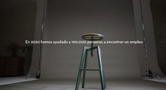 Ellos no bajan los brazos, nosotros tampoco, el spot navideño de Adecco - 1, Foto 1