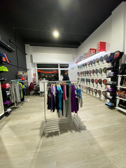 Padel Nuestro inaugura su quinta tienda en Cataluña - 2, Foto 2