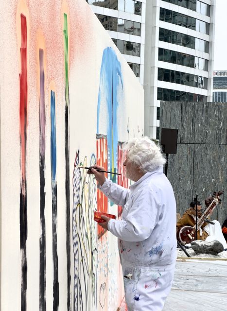 Cristóbal Gabarrón realiza la octava edición de Ámbito en Hong Kong titulada “La naturaleza pinta la ciudad de colores” - 3, Foto 3