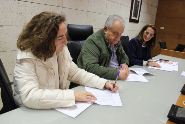 Suscriben convenios de colaboración con las AMPAS de los colegios e institutos, Foto 6