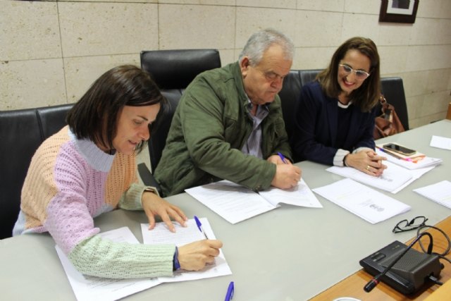 Suscriben convenios de colaboración con las AMPAS de los colegios e institutos, Foto 8