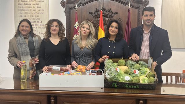 Establecimientos asociados a Hostelor 'apadrinarán' a medio centenar de familias lorquinas necesitadas a través de la iniciativa Aguinaldo solidario - 2, Foto 2