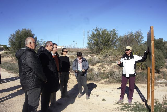 La Fundación Estrella de Levante refuerza su apoyo a Columbares con una visita institucional a la finca ecológica Los Pelaos en Corvera - 2, Foto 2