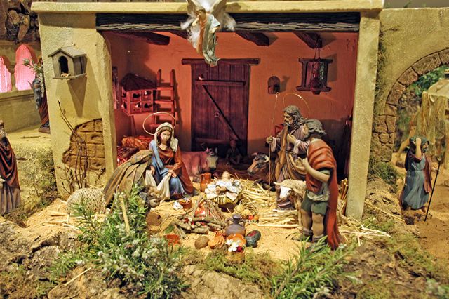 La palabra y la música celebran la Navidad más humana en un acto de profunda emoción en Sevilla - 5, Foto 5