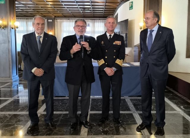 Salvador Bernal recibe el galardón de ‘Bizarro 2025’ - 4, Foto 4