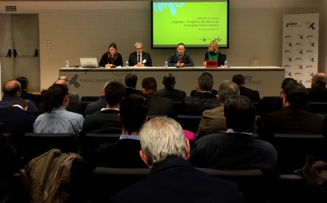 Una delegación argelina visita la Región para conocer su modelo de producción de energía solar y el funcionamiento del sector fotovoltaico - 1, Foto 1