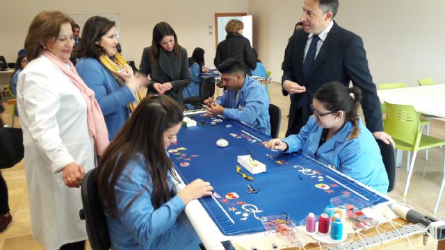 El Alcalde anuncia una batería de 29 acciones formativas para los jóvenes desempleados en el marco del proyecto Empleo Joven - 5, Foto 5