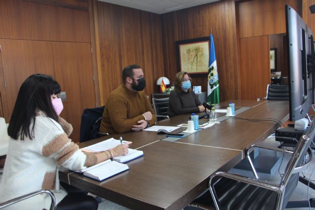 Ayuntamiento y Obra Social La Caixa destinan 25.500 euros a asociaciones de ayuda sociosanitaria - 1, Foto 1