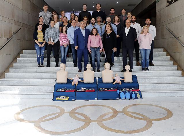 Una investigación universitaria concluye que el salvamento y socorrismo educa en los valores del Ideario Olímpico - 1, Foto 1