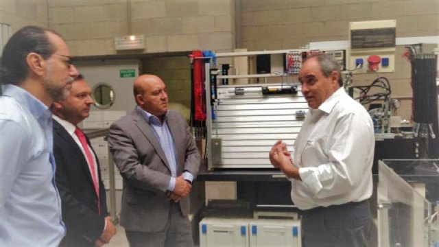 Nuevos cursos de formación en colaboración con la FREMM - 1, Foto 1