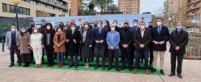 El Ayuntamiento mejorará la seguridad vial en cuatro travesías de carreteras regionales tras asumir su titularidad y garantizar el mantenimiento - 1, Foto 1