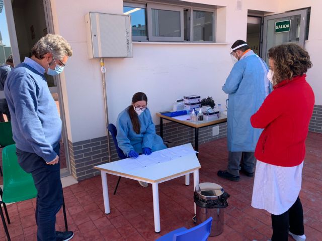 El Ayuntamiento realiza cribados a los trabajadores de las escuelas infantiles del municipio - 1, Foto 1