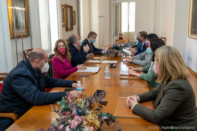 El Gobierno aprueba mantener la bonificación de la tasa de terrazas mientras sigan vigentes las restricciones de Salud - 1, Foto 1