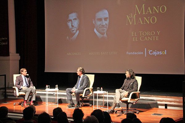 Miguel Báez ´Litri´ y Arcángel, toros y flamenco en la Fundación Cajasol de Sevilla - 2, Foto 2