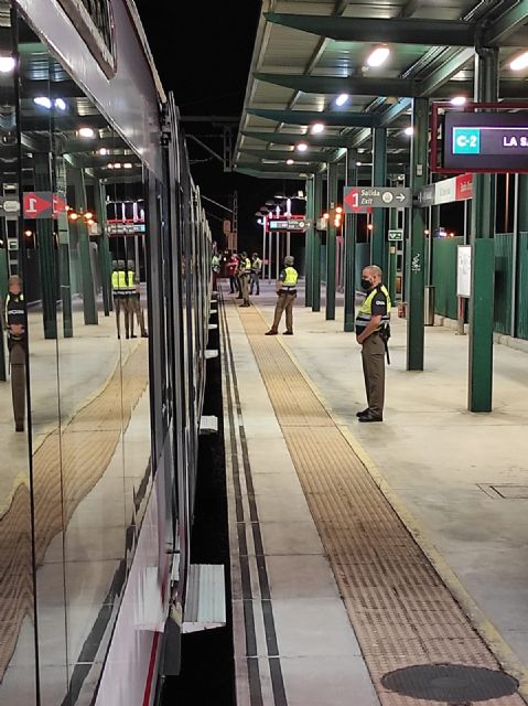 Grupo Control realizará el servicio de vigilancia para Renfe en trenes, estaciones y oficinas de la zona norte de Cataluña - 1, Foto 1