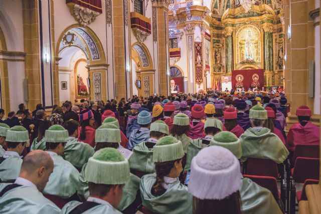 Fallecimiento del Presidente de la UCAM - 5, Foto 5