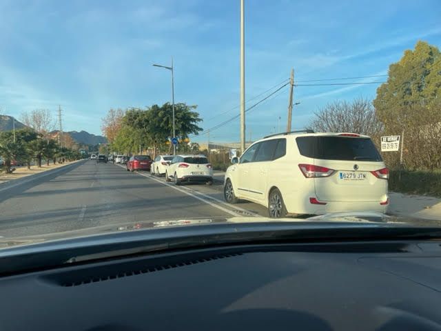 Piden que se actúe de una vez ante la invasión de los carriles bici por los automóviles - 4, Foto 4