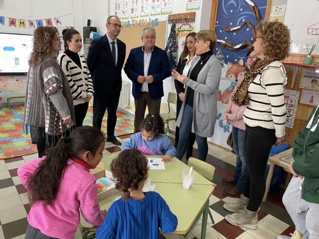 El consejero de Educación se reúne con el alcalde de Totana para planificar las necesidades educativas del municipio - 1, Foto 1