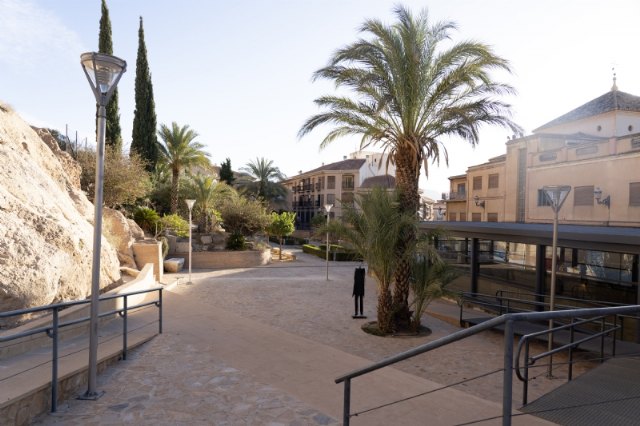 Alhama de Murcia elimina un escaln en el Museo de los Baos para facilitar el acceso y la seguridad, Foto 2