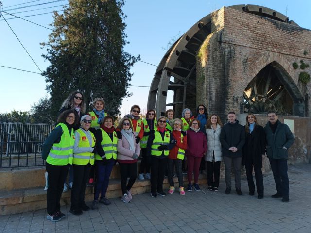 El Proyecto 4/40 fomenta hábitos de vida activa y saludable para las personas mayores del municipio de Murcia - 1, Foto 1
