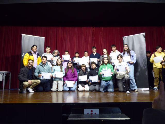 El Club de Debate Aeternum de Torre Pacheco triunfa en Ágora V Torneo de Debate Escolar - 3, Foto 3