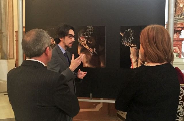 San Juan de Dios muestra una nueva y minuciosa mirada del Cristo del Perdón de Salzillo a través de una exposición fotográfica - 2, Foto 2