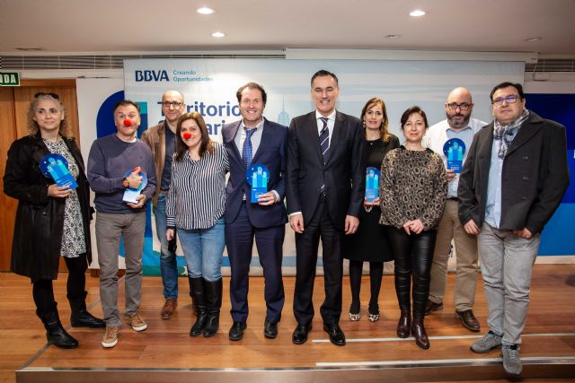 BBVA apoya 5 proyectos solidarios elegidos por los empleados del banco en la Región de Murcia - 1, Foto 1
