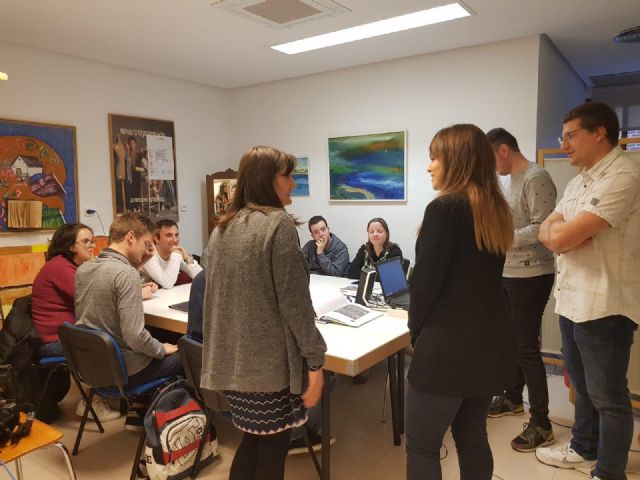 17 jóvenes de Fundown participan en el Club de Idiomas de francés de El Carmen - 1, Foto 1