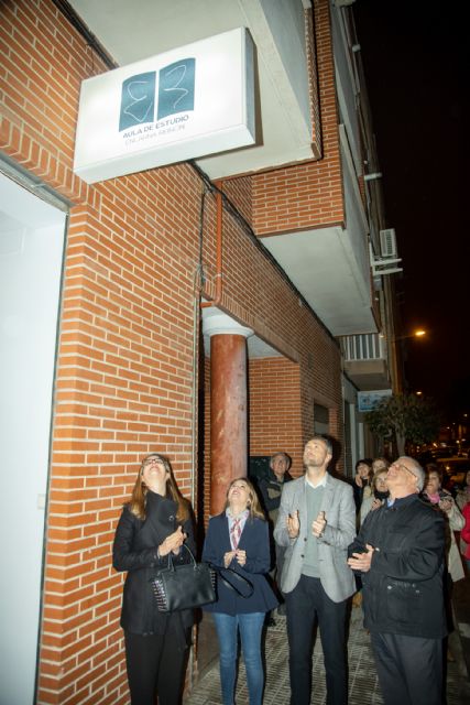 El Ayuntamiento de Caravaca pone en funcionamiento el ´Aula de Estudio 24 horas´, que lleva el nombre de la profesora Encarna Reinón - 3, Foto 3