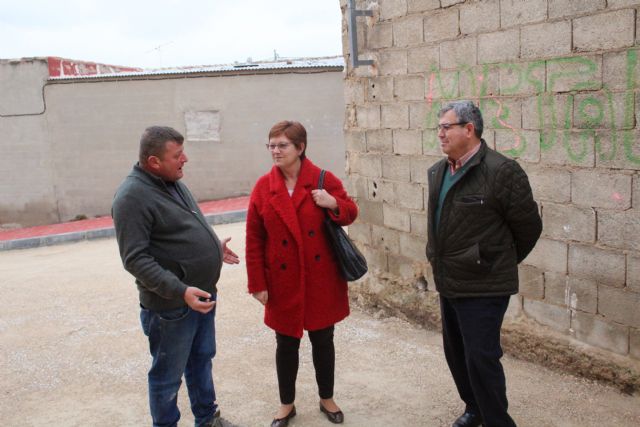 Recta final de las obras de renovación de infraestructuras de una calle del 4° Distrito - 1, Foto 1