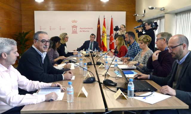 El Ayuntamiento sienta las bases del nuevo Modelo de Movilidad y adjudica la reordenación del transporte urbano - 2, Foto 2