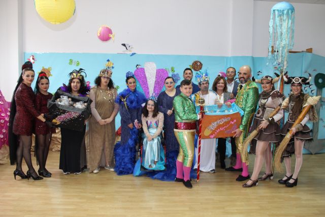 Don Carnal y Doña Cuaresma reciben sus armas en el Centro Ocupacional Urci - 1, Foto 1